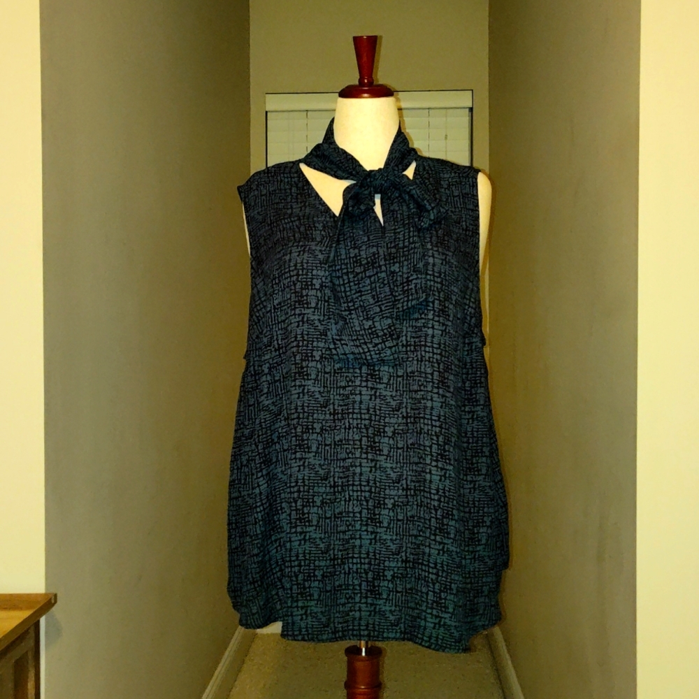 Sleeveless Blouse